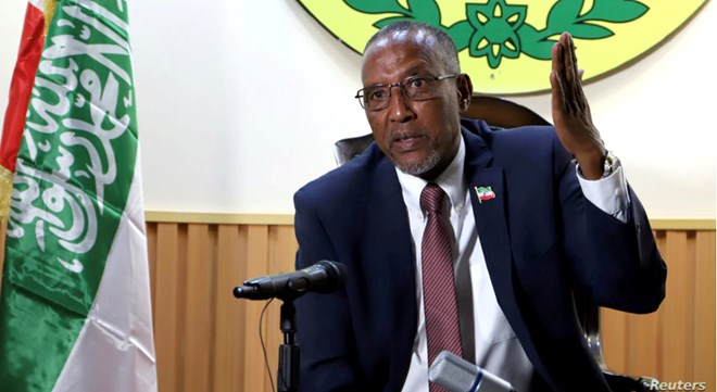 Muse Bihi Abdi of Somaliland speaks during a news conference in his office in Hargeysa, in northern Somalia's semi-autonomous Somaliland region, Oct. 10, 2018.