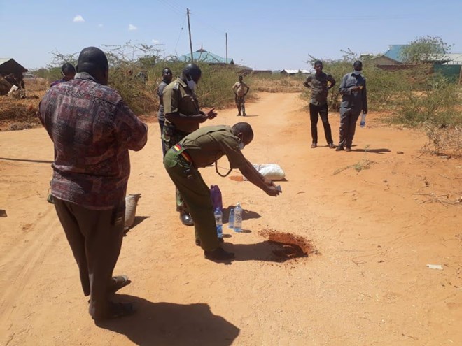 Police at the scene where three al Shabaab militants died following an explosion of their own IED device in Fafi, Garissa county on Thursday evening.
Image: COURTESY