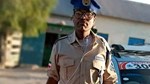 Somaliland oo Maxkamadaynaysa Askari Booliis ah oo la Arkay Isaga oo Qof Shacab ah U Gacan Qaadaya
