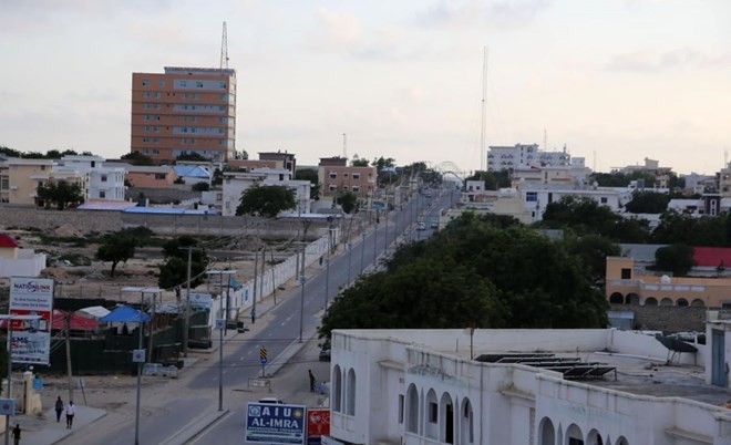 FILE PHOTO: A general view of Somalia’s capital Mogadishu October 25, 2015. REUTERS/Feisal Omar/File Photo