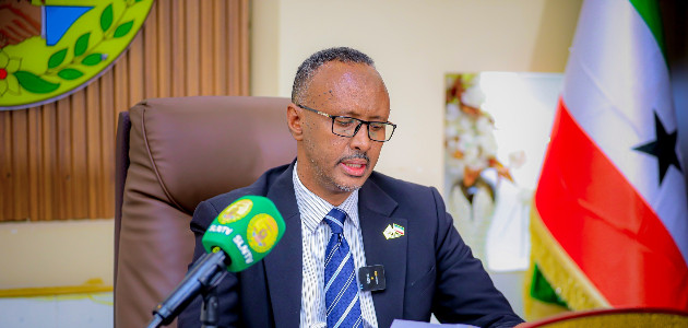 Wasiirkii Warfaafinta Somaliland oo isku casilay rabshadihii ka dhacay Borama awgood