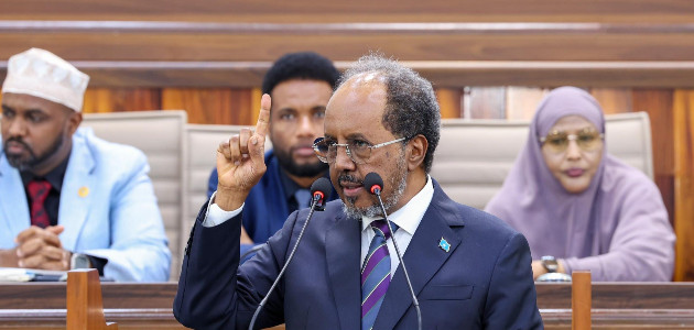 Madaxweyne Xasan Sheekh oo maanta kulan deg deg ah la yeelanaya laba Aqal ee Baarlamaanka Soomaaliya