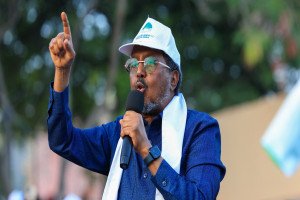 Madaxweynaha Soomaaliya oo aqbalay inuu wada hadal la furo mucaaradka